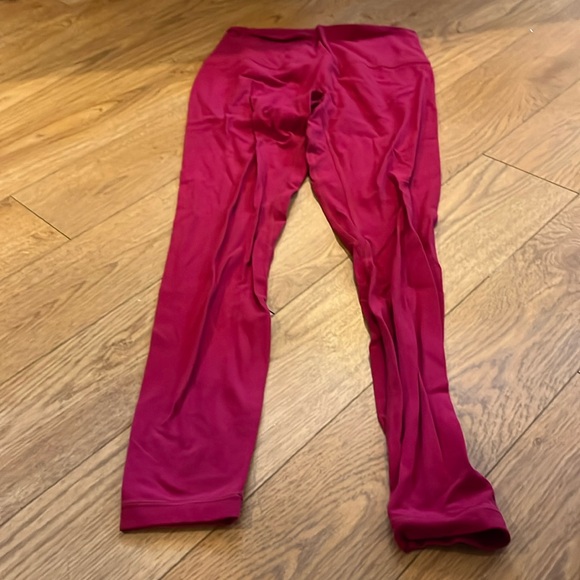 Lululemon pants 8 - Picture 1 of 3